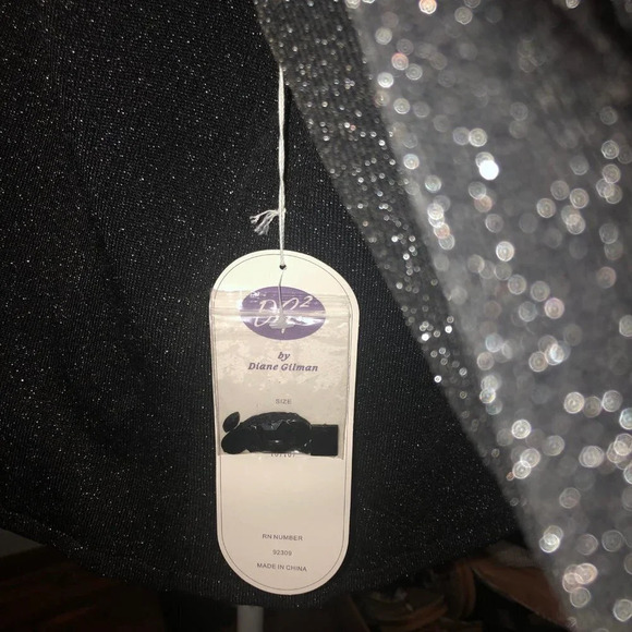 DIANE GILMAN DG2 1X Plus Size Black Silver Metallic Flecks Beads Keyhole Sweater - Picture 5 of 9